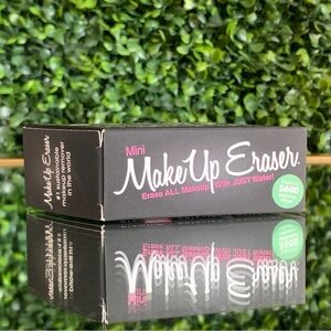 MakeUp Eraser Mini | NEW | Chic Black | NIB | Waterproof Makeup Remover